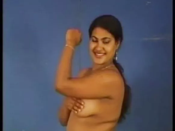 Sabuwar Sexy Tsohuwar Lady Aunty 1313.