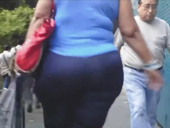 Wannan tsurar Colombian tana girma da zafi a bakin teku.