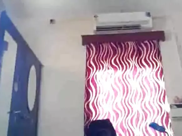 Tsiraici jikin mazan mexiki tsirara aunty arewa indiya tayi wanka.