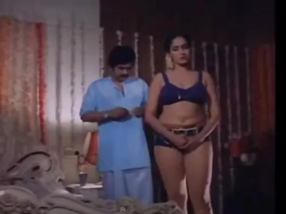 Bidiyon da aka fi kallo na babban jaki mai zafi Jayamrekha.