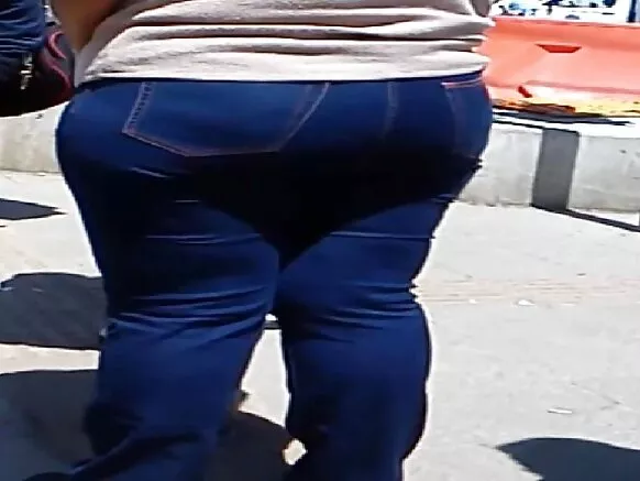 Balagaggen bidiyon xxx na mazan madigo tare da balagagge gindi.