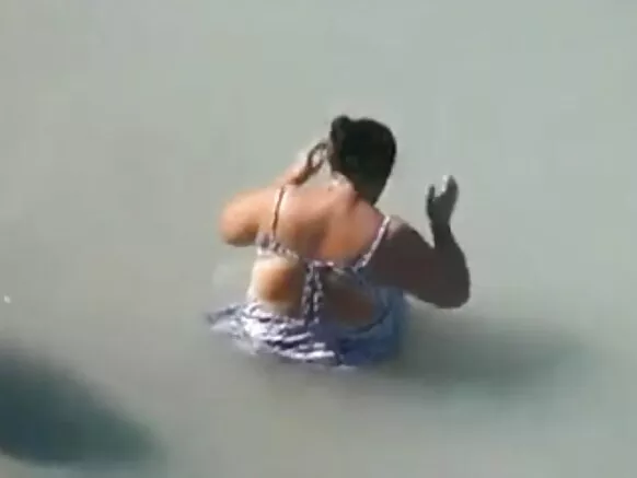 Ci gaba da cin mutuncin Indiyawa! Babu mata masu ha'inci, gumi mai son 5.
