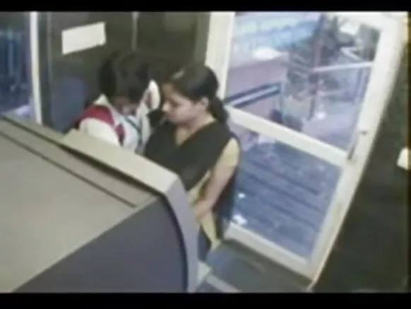 Cibiyar ATM ta Indiya balagagge ta kyauta.
