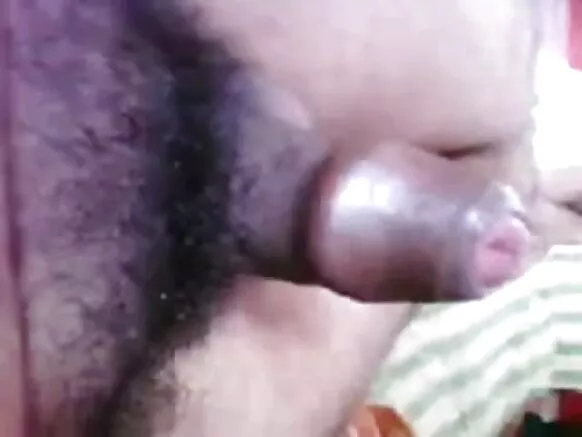 Zafafan indiya aunty tana shirya mata karamar zakara ta abokin zamanta ta hanyar busa.