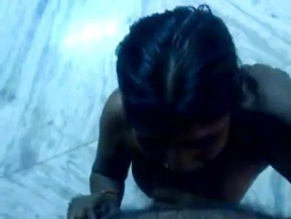 Desi kauyen aunty gashi balagagge videos.