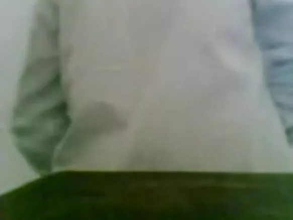 Uwar gida ɗaya, balagagge ɗan Indiya.