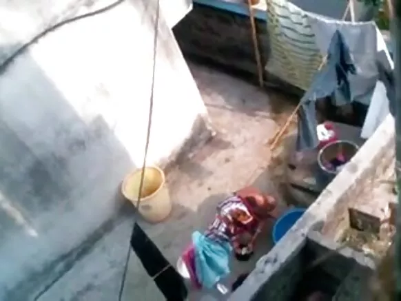 Mahaifiyar Bengali, mahaifiyar Indiya, jima'i na gidan wanka, uwa da 'yar Mexico.